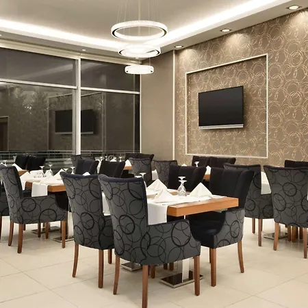 Ramada By Wyndham Hotel 3*