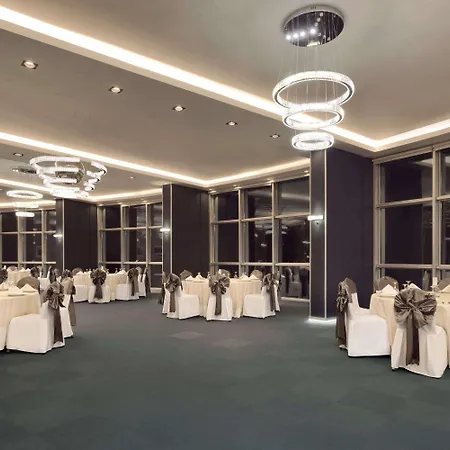 Hotel Ramada By Wyndham Edirne
