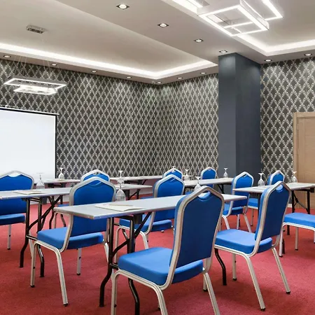 Hotel Ramada By Wyndham