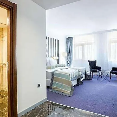 Hotel Ramada By Wyndham Edirne