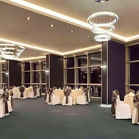 Ramada By Wyndham