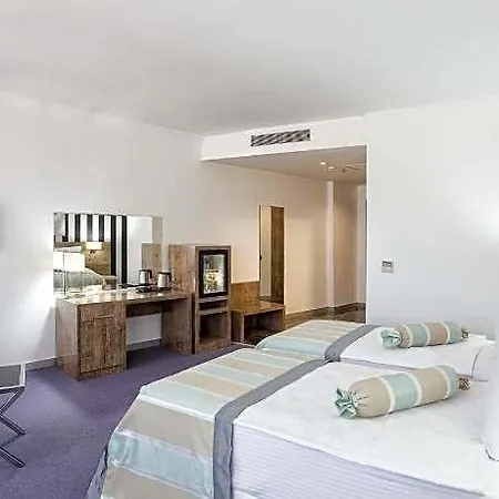 Ramada By Wyndham 3* Edirne