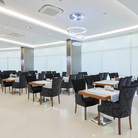 Hotel Ramada By Wyndham Edirne