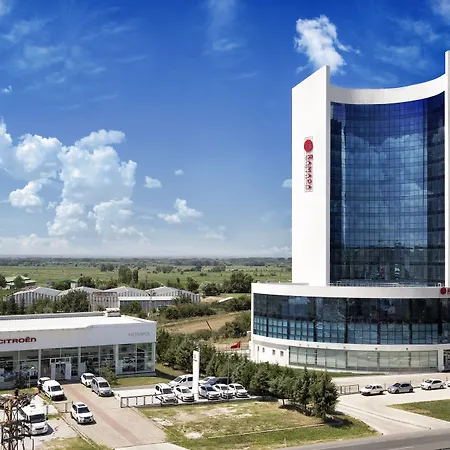 Hotel Ramada By Wyndham